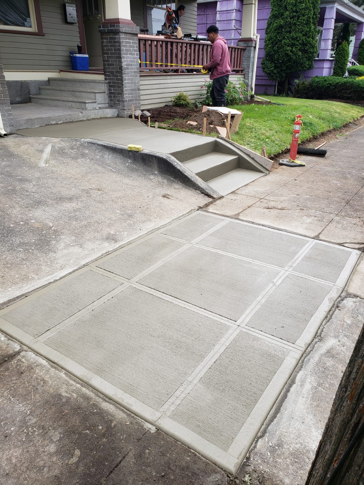 Reasons for concrete sidewalk cracking and how to fix them