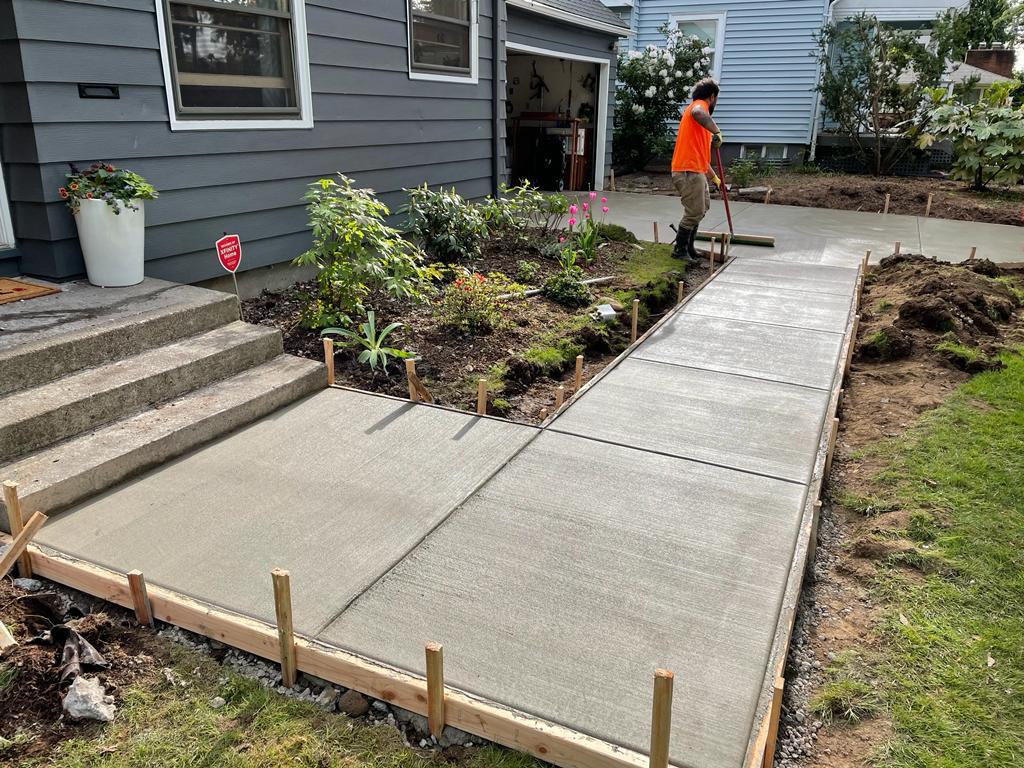 Expert Concrete Walkway Contractor for Repairs and Restorations