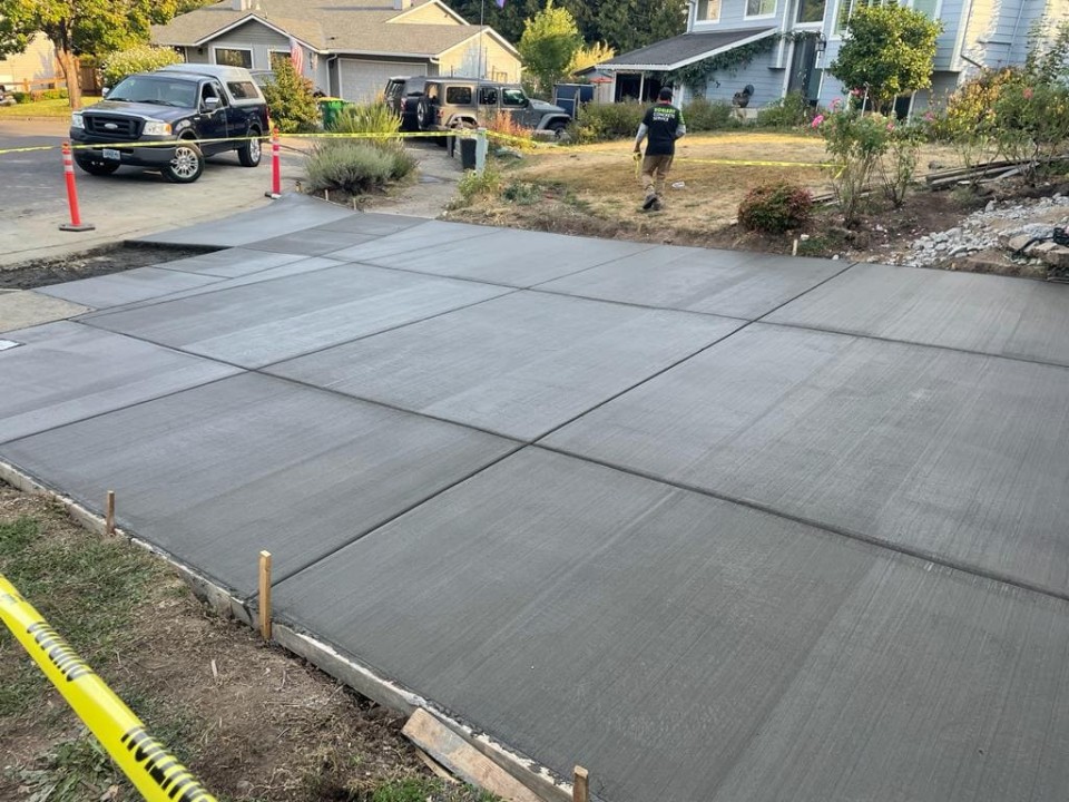 What to Expect When Hiring a Concrete Contractor in Portland